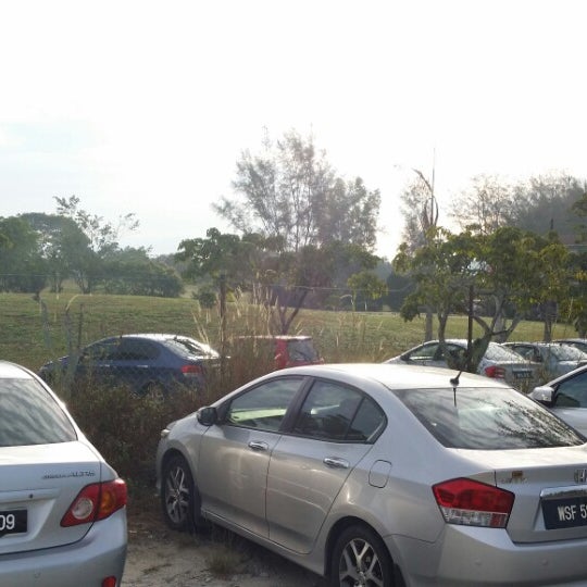 Kundang Lakes Country Club Rawang Selangor