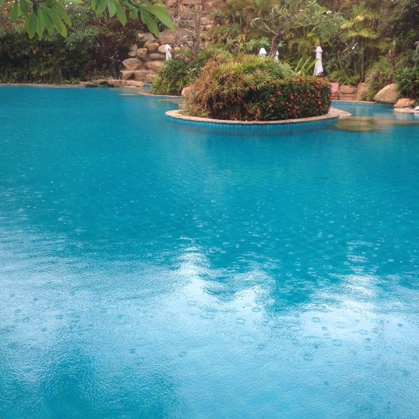 I pool by. I pool by