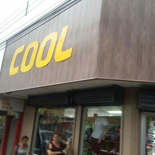Cool tienda de ropa hotsell