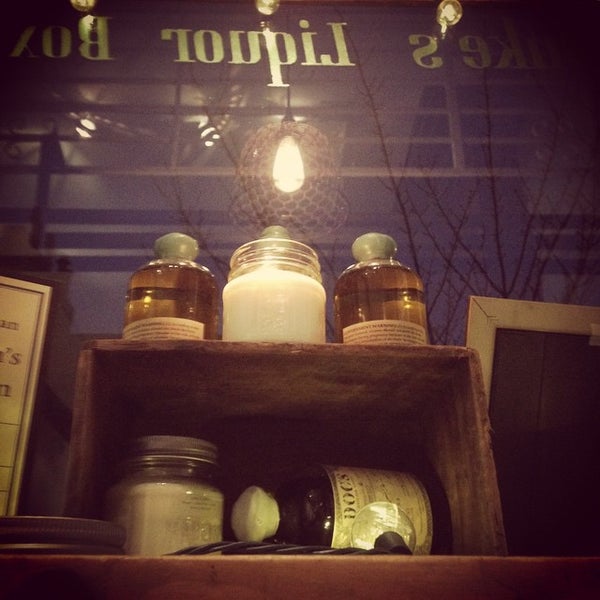 Photo taken at Duke&#39;s Liquor Box by Doc&#39;s Spirits on 2/26/2015