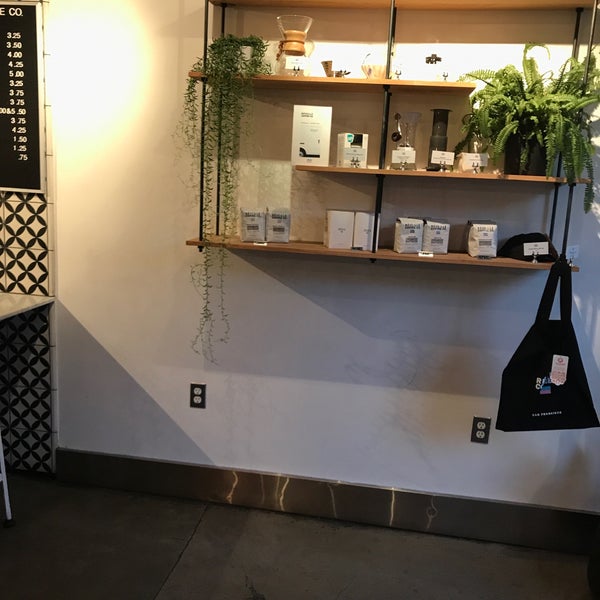 1/25/2019 tarihinde Nima E.ziyaretçi tarafından Réveille Coffee Co.'de çekilen fotoğraf
