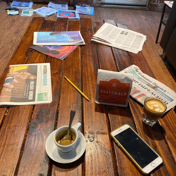 Photo prise au Mission Coffee Co. par Nima E. le12/30/2019