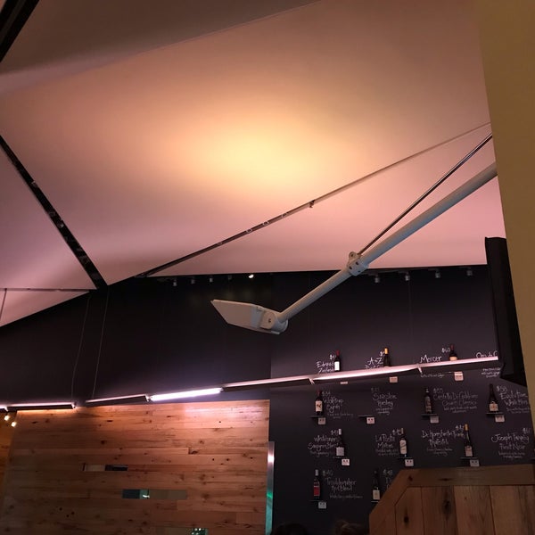 Sip Wine Bar & Kitchen Chinatown Leather District Boston, MA