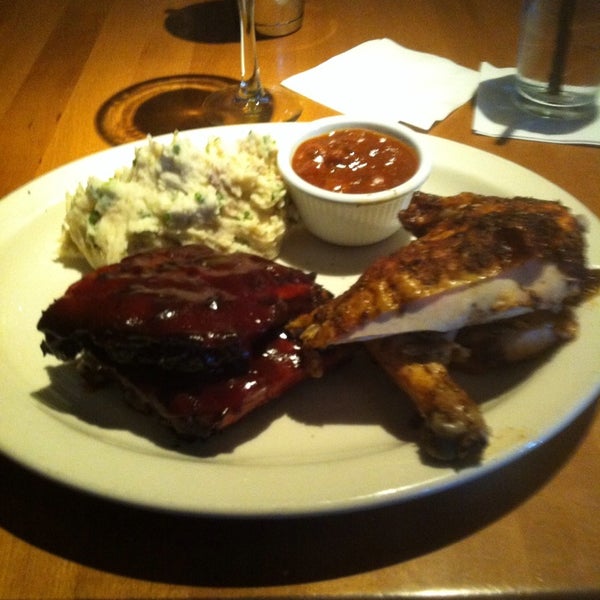 Charleston's Restaurant - 25 tips