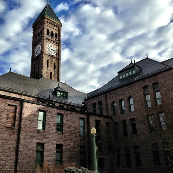 Photo taken at Old Courthouse Museum by Erik R. on 1/26/2013