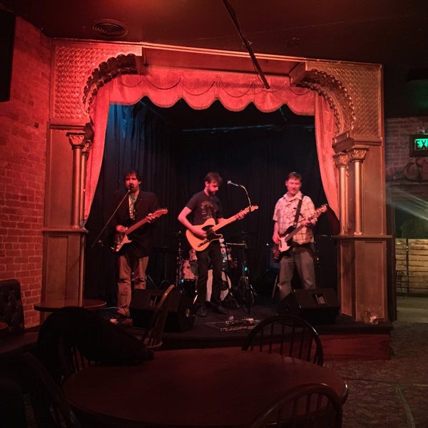 Pengilly's Saloon Boise'de Dive Bar