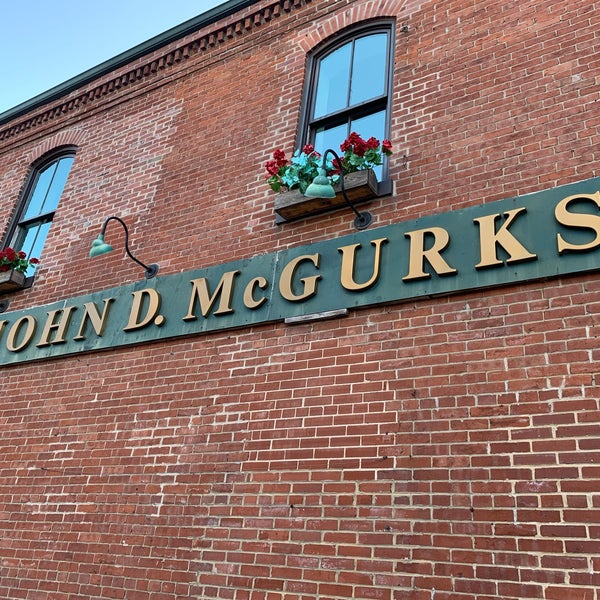 Foto tomada en John D. McGurk&#39;s Irish Pub  por Erik R. el 8/17/2019