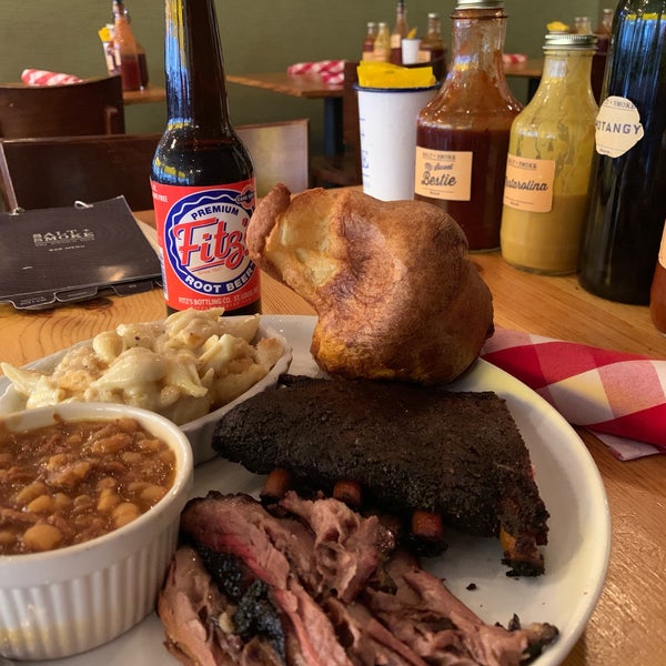Foursquare is right on-this is the best Mac & cheese in STL! The brisket & ribs were terrific, excellent bbq dining experience. Crack open the giant popover & dip the soft breaded inside in bbq sauce.