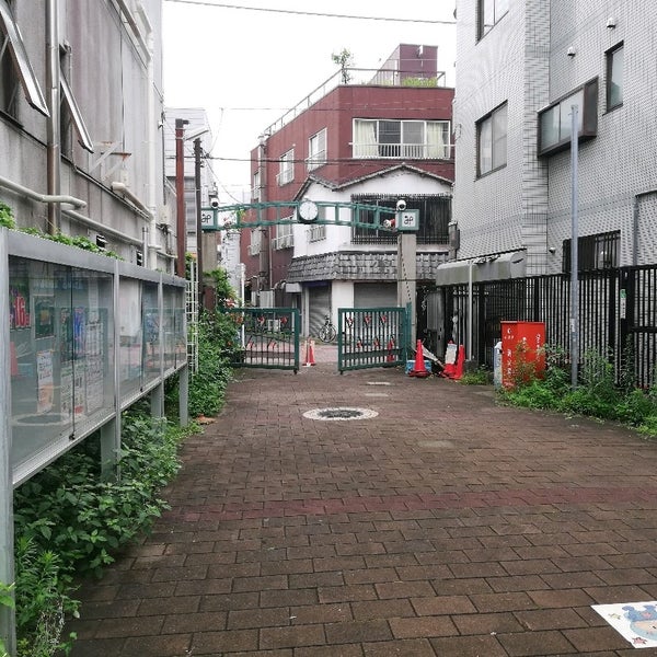 Photos At コスモくん広場 弥生町3 24 17 Photos At コスモくん広場 弥生町3 24 17