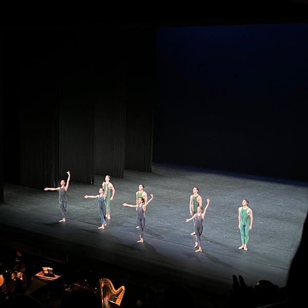 6/29/2022 tarihinde Arefe I.ziyaretçi tarafından Nationale Opera &amp; Ballet'de çekilen fotoğraf