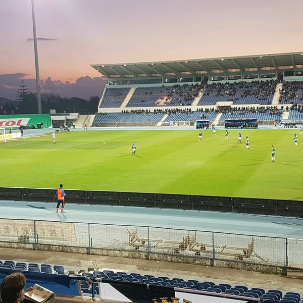 รูปภาพถ่ายที่ Estádio do Restelo โดย Louis C. เมื่อ 1/22/2017