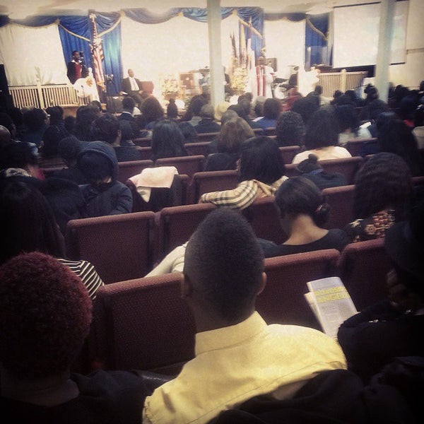Photo prise au Sharon 7th Day Adventist Church par don le12/13/2014