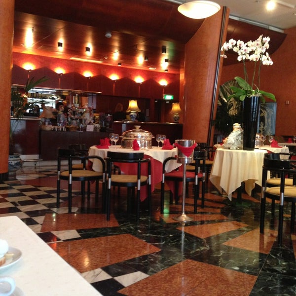 5/28/2013 tarihinde Ekaterina F.ziyaretçi tarafından Ресторан &quot;Чопстикс&quot; / Chopsticks Restaurant'de çekilen fotoğraf