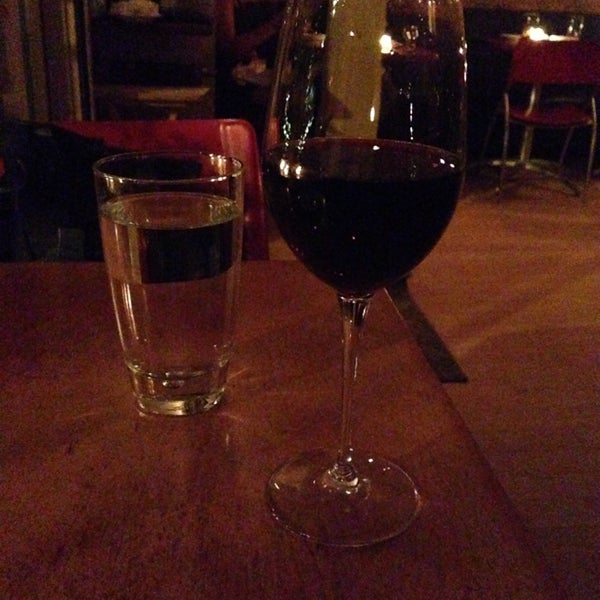 8/8/2014にNamie N.がStonehome Wine Bar &amp; Restaurantで撮った写真