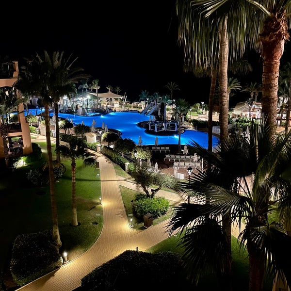 Foto diambil di Marriott&#39;s Marbella Beach Resort oleh Luis E. pada 8/24/2022
