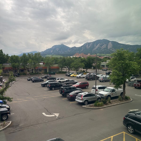 Foto tomada en Boulder Marriott  por Sathya B. el 6/11/2023