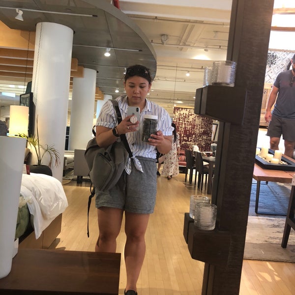 Photo taken at Crate &amp; Barrel by Christine A. on 7/29/2018
