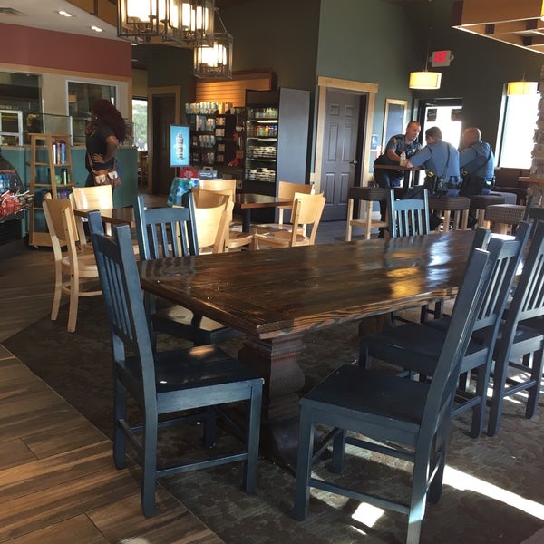 Caribou Coffee and Bruegger's Bagels Coffee Shop in Battle Creek