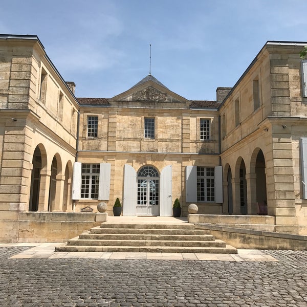 6/22/2017 tarihinde Christine A.ziyaretçi tarafından Château Du Tertre'de çekilen fotoğraf