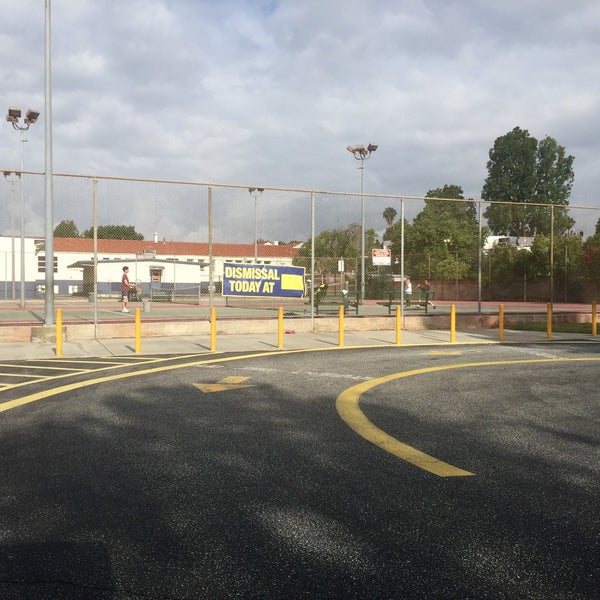 Holly Avenue Elementary Elementary School