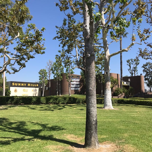 Sunny Hills High School 1801 Warburton Way