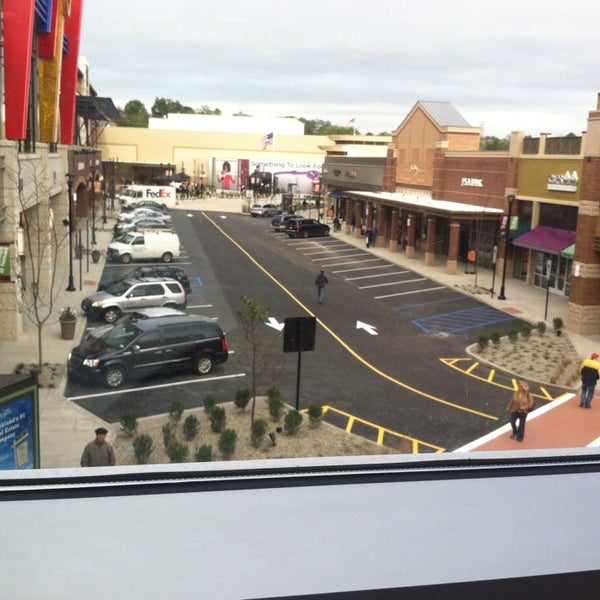 The Shops at Nanuet Shopping Mall