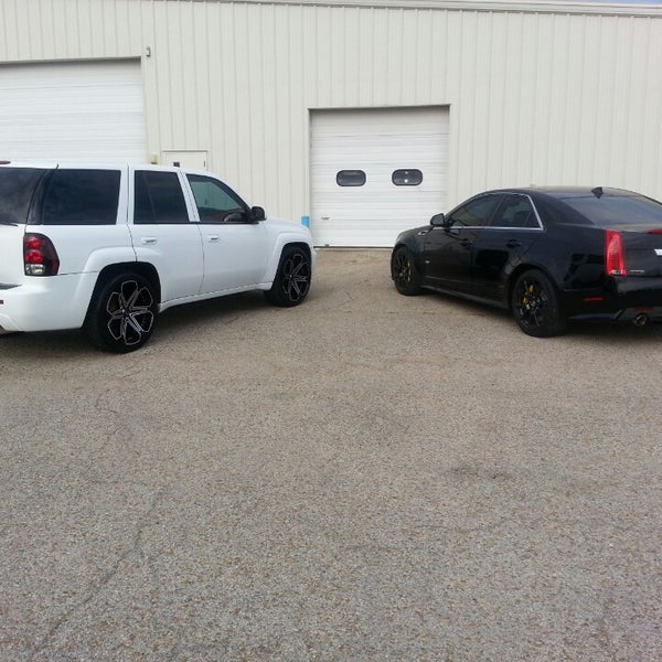 Photos at Central Chevrolet Cadillac Auto Dealership in Jonesboro