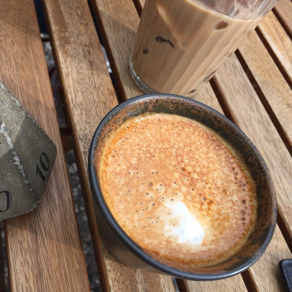 Photo taken at Ordinarius Coffee Etc. by Samet B. on 5/1/2019