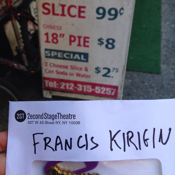 10/26/2015에 Francis K.님이 2econd Stage Theatre에서 찍은 사진