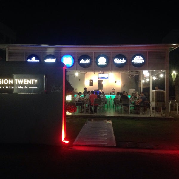 20 m o. кафе каприз адлер. кафе какаду брянск. Stains france.