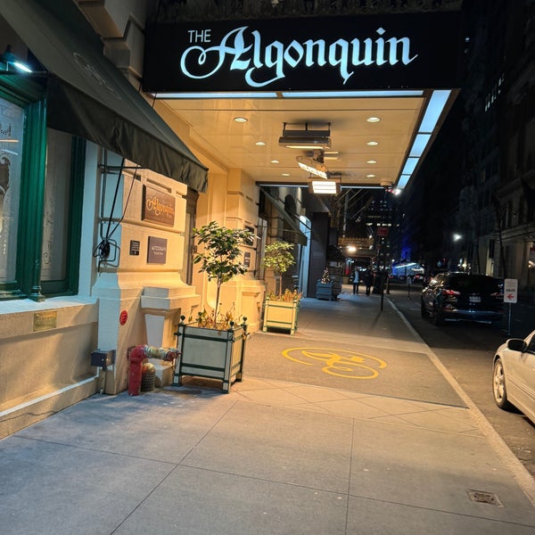 2/5/2024 tarihinde Kevin H.ziyaretçi tarafından The Algonquin Hotel, Autograph Collection'de çekilen fotoğraf