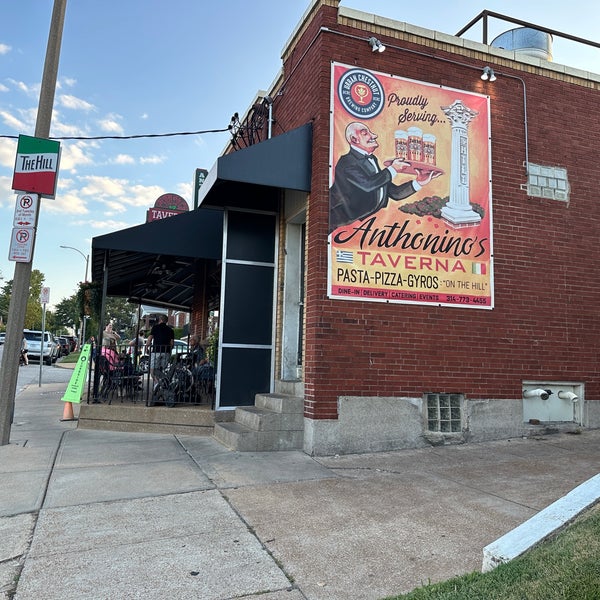 Foto tirada no(a) Anthonino&#39;s Taverna por Kevin H. em 9/14/2023