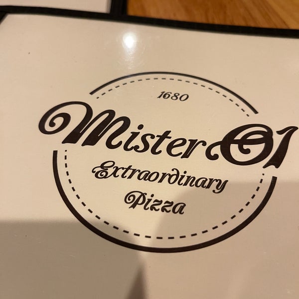 Foto tirada no(a) Mister O1 Extraordinary Pizza por Kevin H. em 5/19/2021