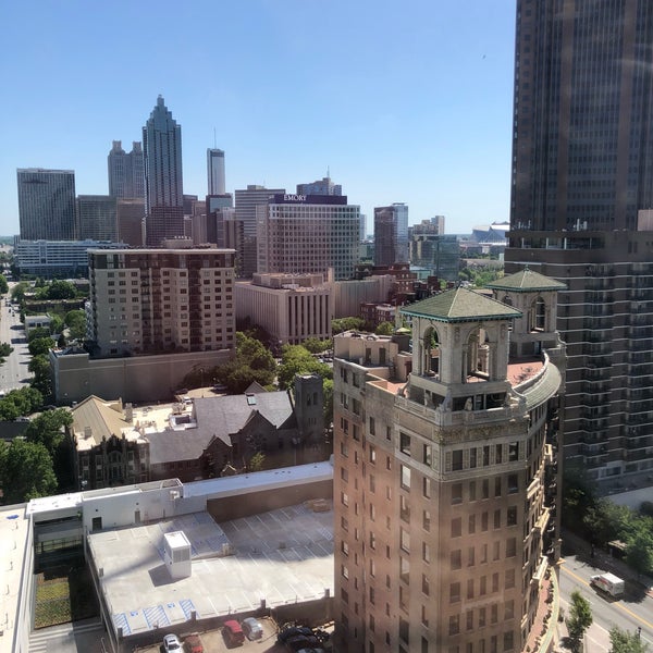 4/30/2018 tarihinde D Elizabeth O.ziyaretçi tarafından Georgian Terrace Hotel'de çekilen fotoğraf