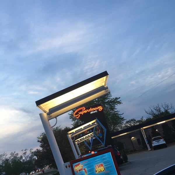 Photo taken at Superdawg Drive-In by Ozzy on 5/25/2020