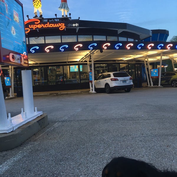 5/25/2020にOzzyがSuperdawg Drive-Inで撮った写真