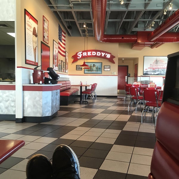 Freddy's Frozen Custard & Steakburgers American Restaurant in Edmond