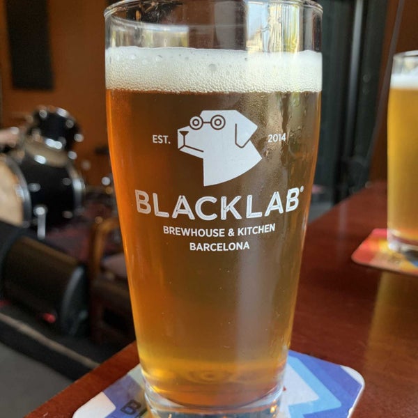 Photo taken at Black Lab Brewhouse &amp; Kitchen by Chad W. on 6/16/2022