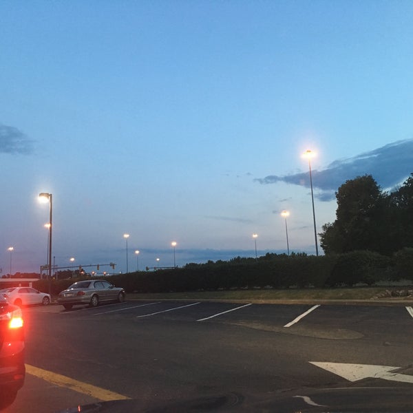 McDonald's Macedonia'da Fast Food Restoranı'da fotoğraflar