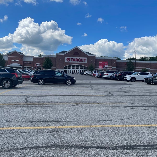 Target - 8282 Golden Link Blvd