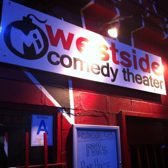 10/3/2012 tarihinde Sean M.ziyaretçi tarafından M.i.&#39;s Westside Comedy Theater'de çekilen fotoğraf