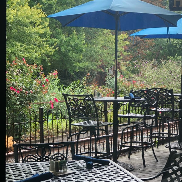 Foto tirada no(a) Lambertville Station Restaurant and Inn por LiquidSilverStream L. em 9/13/2019
