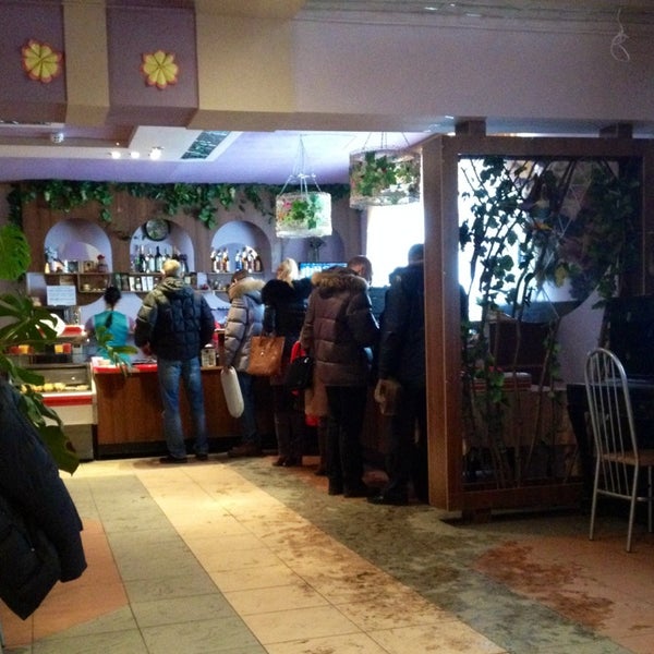 Кафе август минск