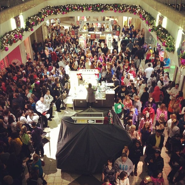 11/23/2012 tarihinde @jeffreydeppziyaretçi tarafından SouthPark Mall'de çekilen fotoğraf