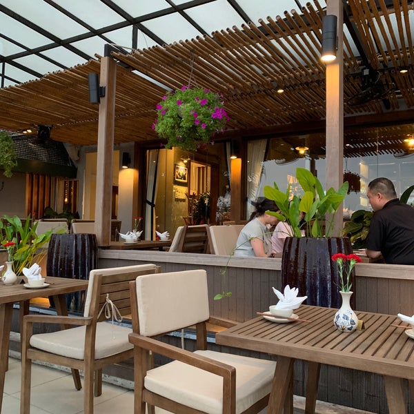 Photo taken at Cau Go Restaurant by Dante C. on 5/29/2019