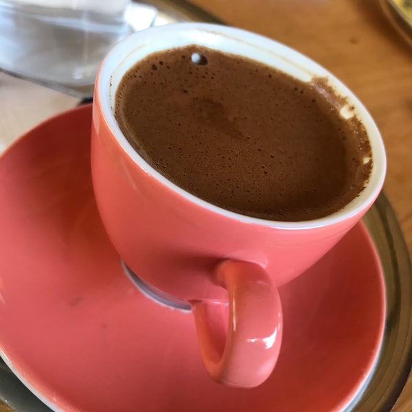 Photo taken at Coffeemania by Eşref A. on 8/4/2019