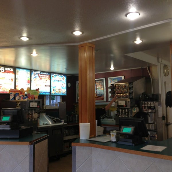 Dairy Queen 3387 Hwy 101 N