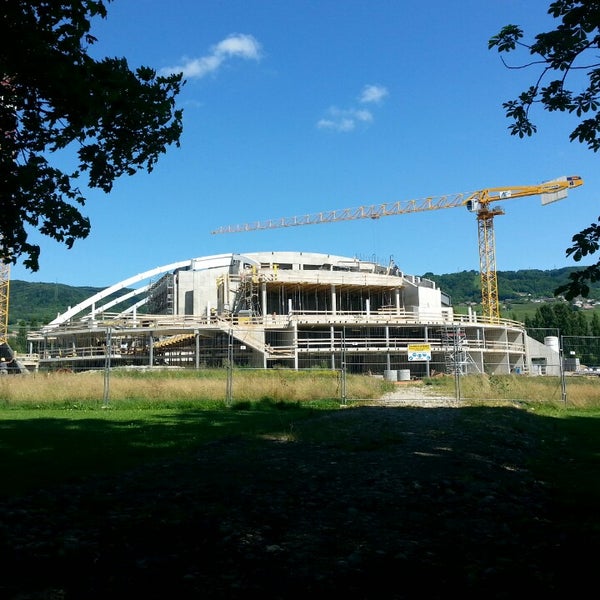Photos At Institut Le Rosey General College University