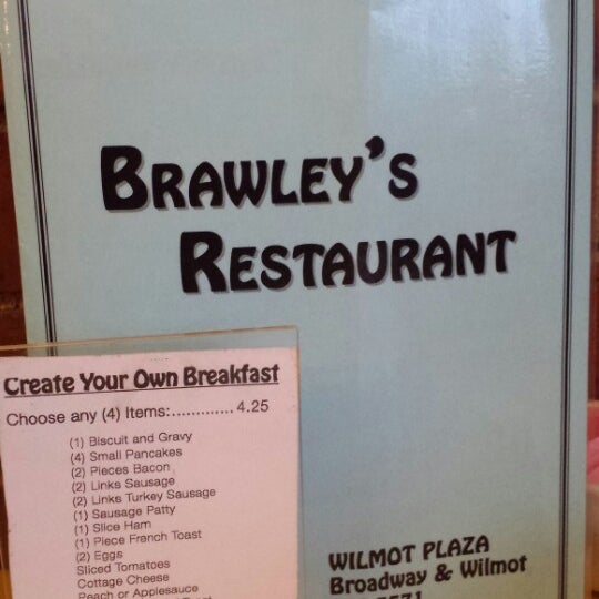Foto tomada en Brawley&#39;s Restaurant  por Laura R. el 2/9/2014