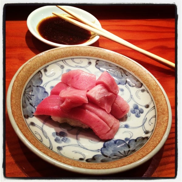 Foto tomada en Koi Japanese Cuisine  por ✨Katie✨ el 1/19/2013